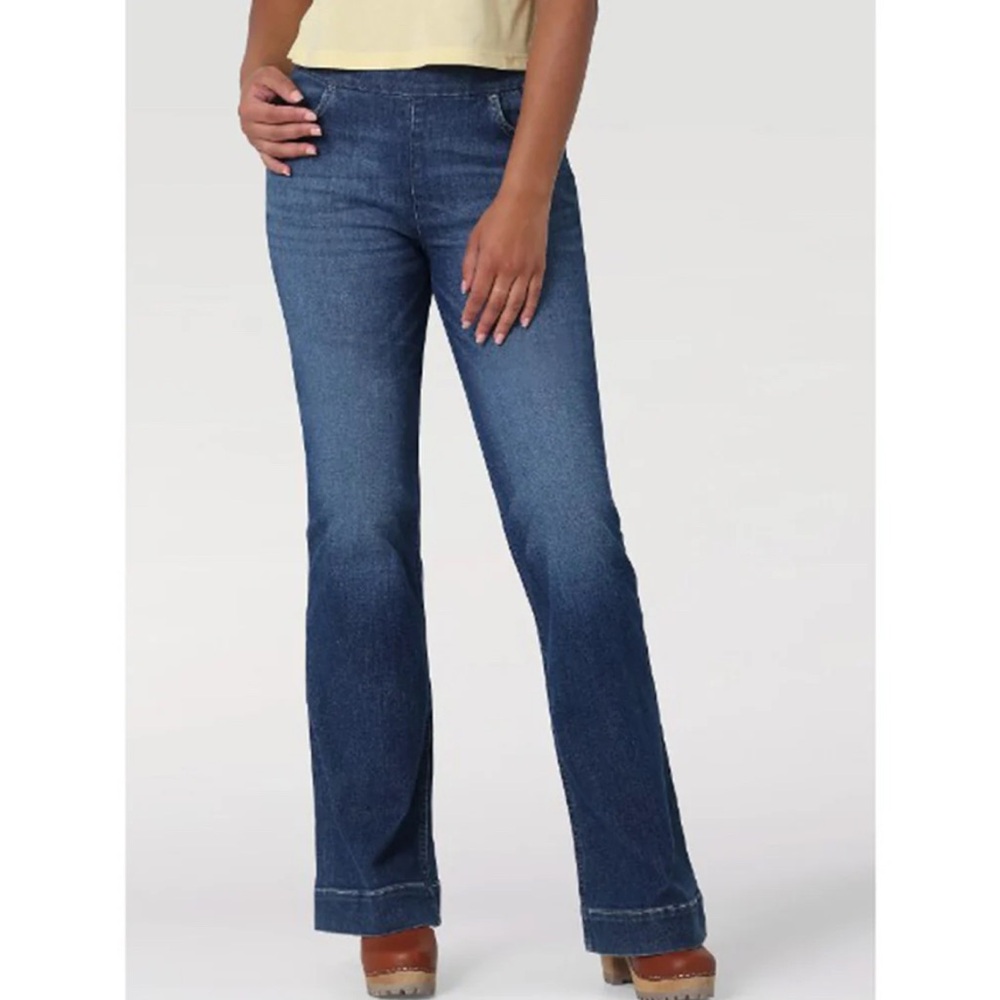 Wrangler Women's Stacie Pull On Trouser Jeans
